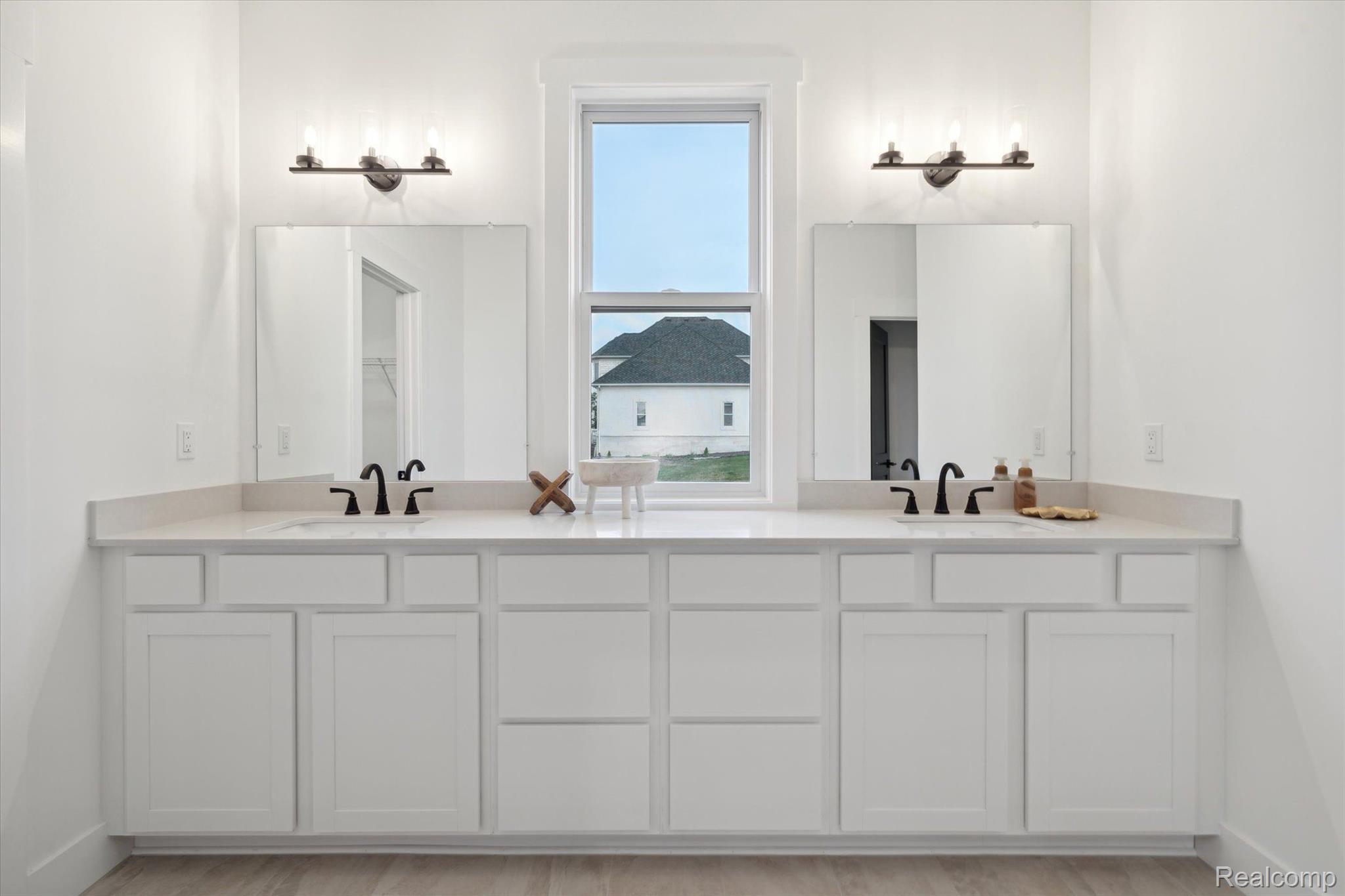 Primary bathroom, double vanity